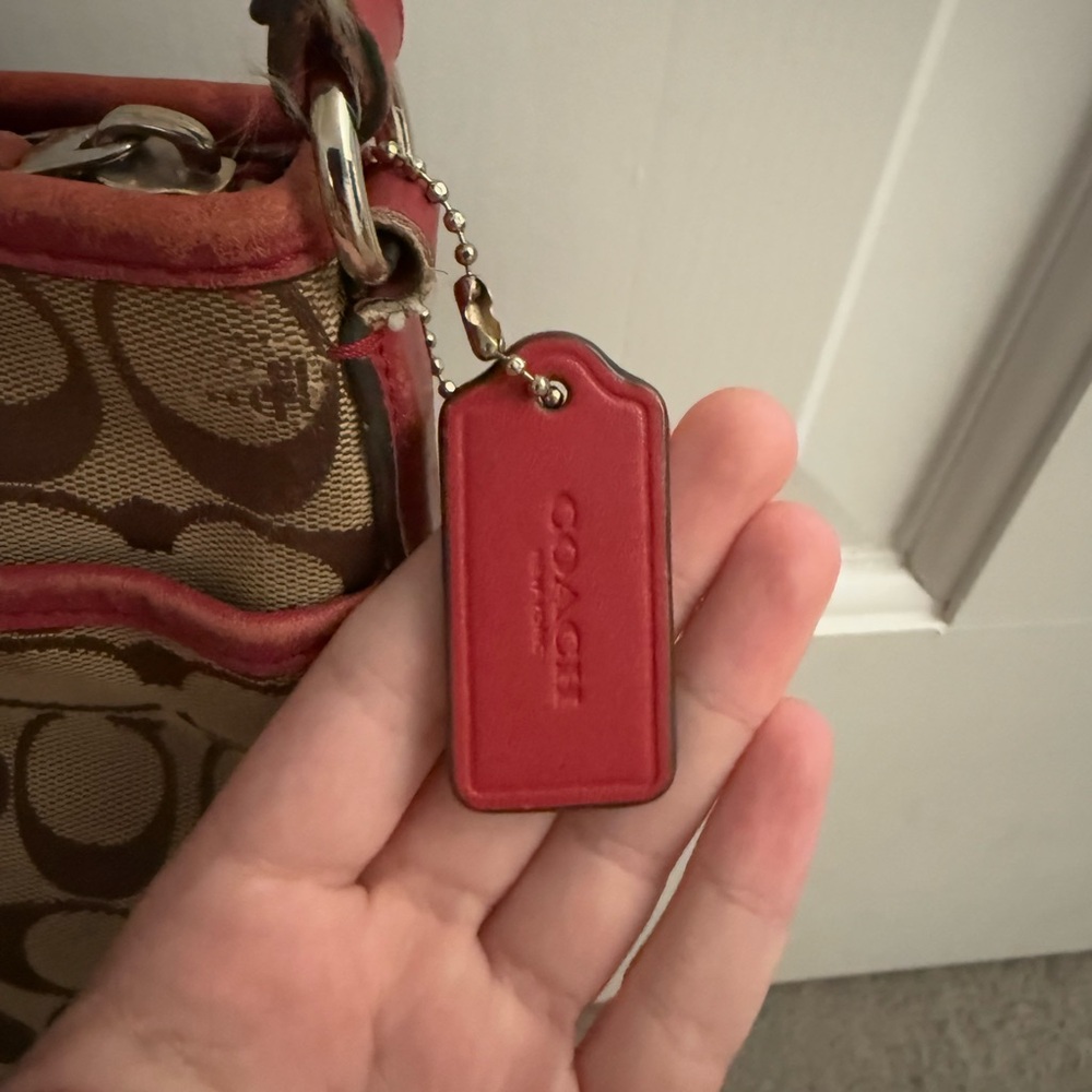 Coach Bag - Picture 3 of 6